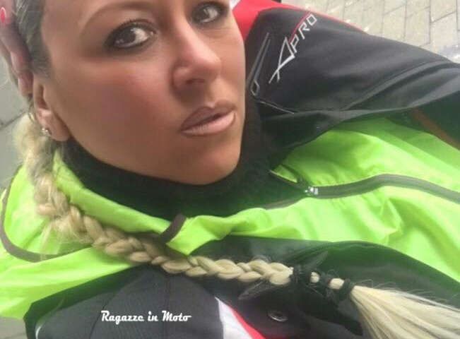 tamara_ragazze_in_moto