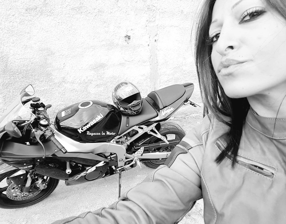 valentina_ragazze_in_moto