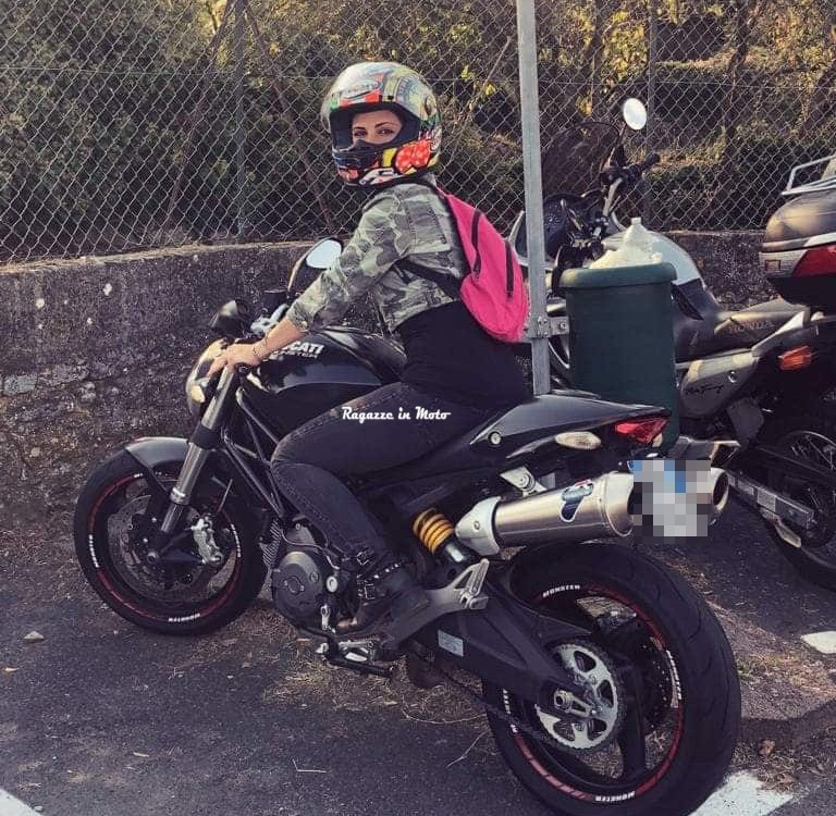 roberta_ragazze_in_moto