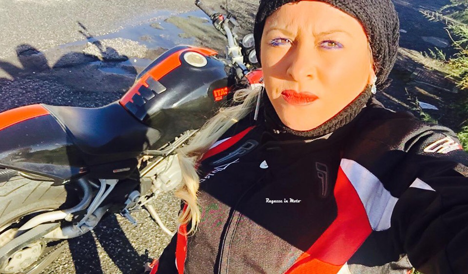 tamara_ragazze_in_moto