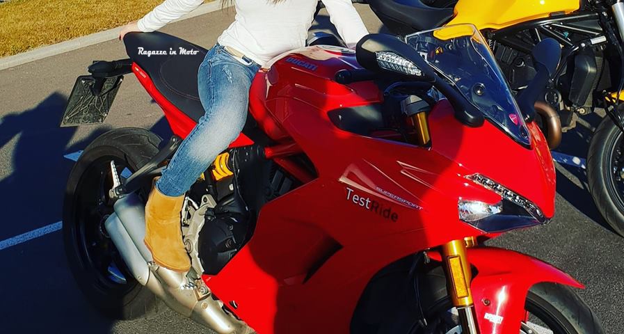 debora-ragazze_in_moto