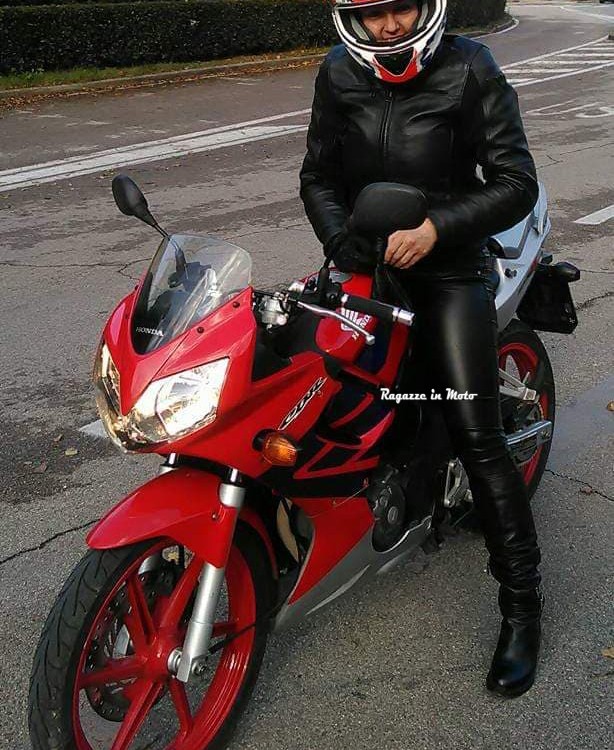 mariya_ragazze_in_moto