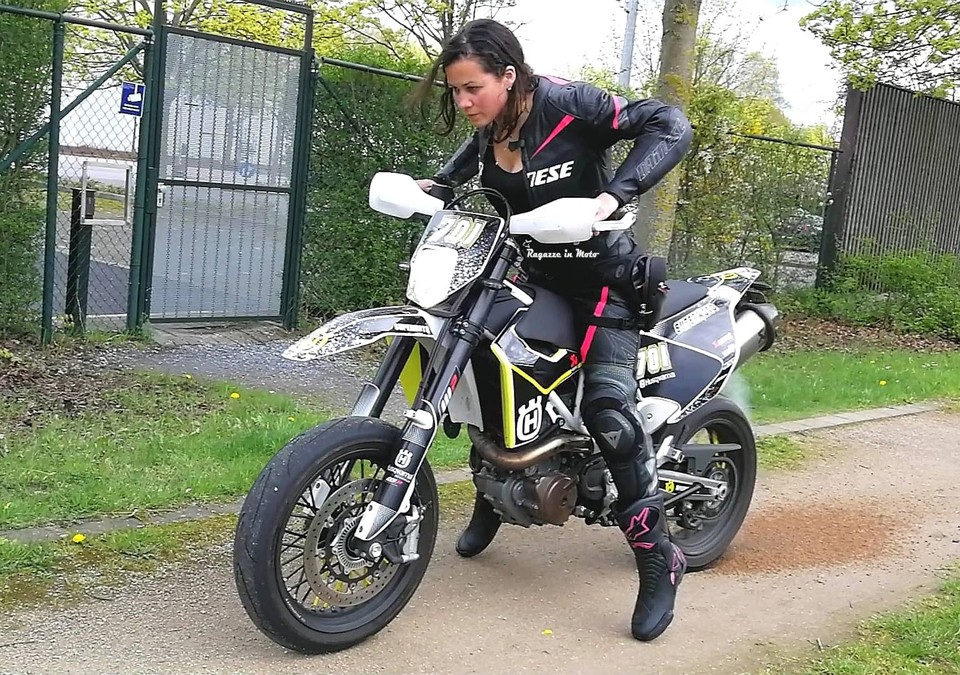 nadia_ragazze_in_moto