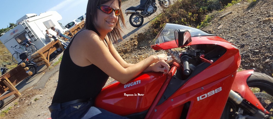 sabrina_ragazze_in_moto