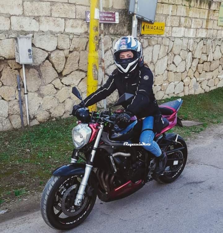 angelica_ragazze_in_moto