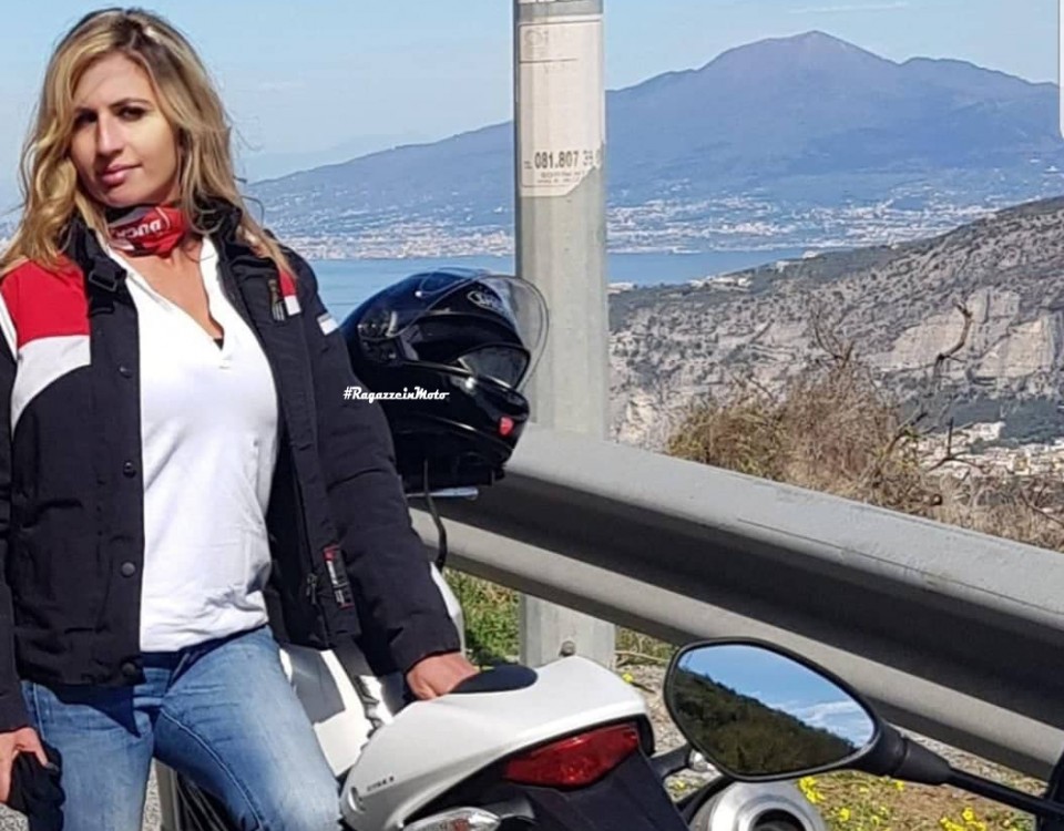 annarita_ragazze_in-moto