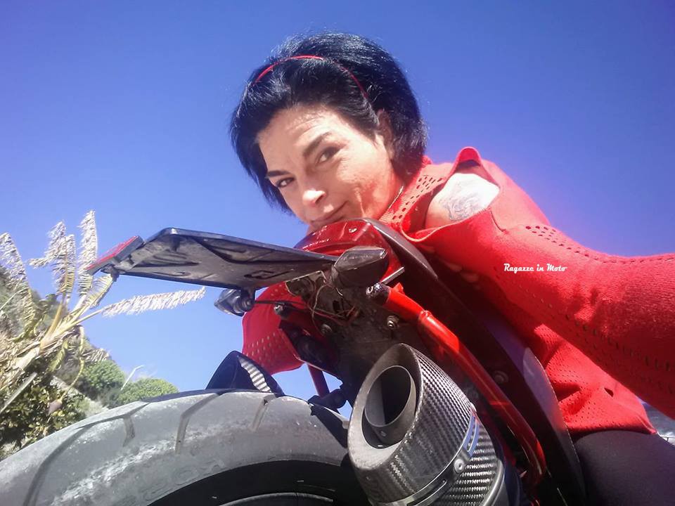 daniela_ragazze_in_moto