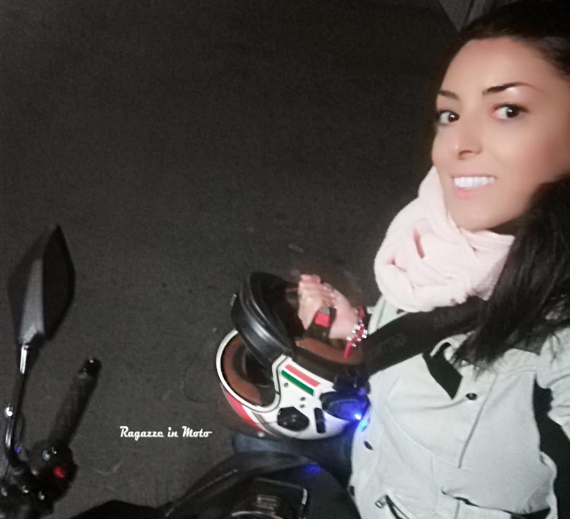 ilenia_ragazze_in_moto