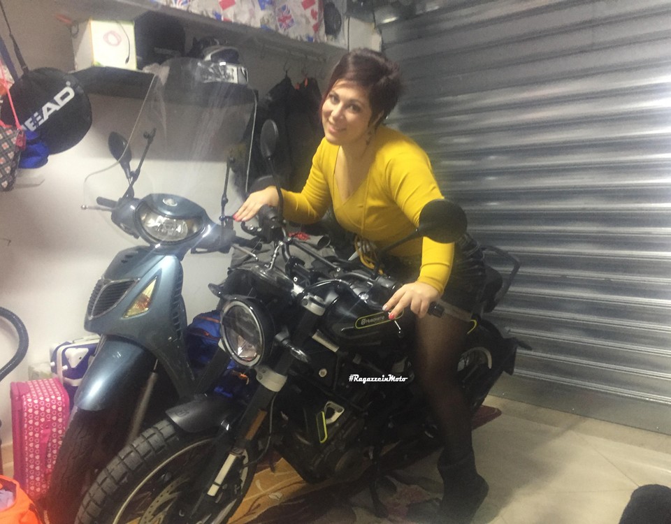 mary_ragazze_in_moto