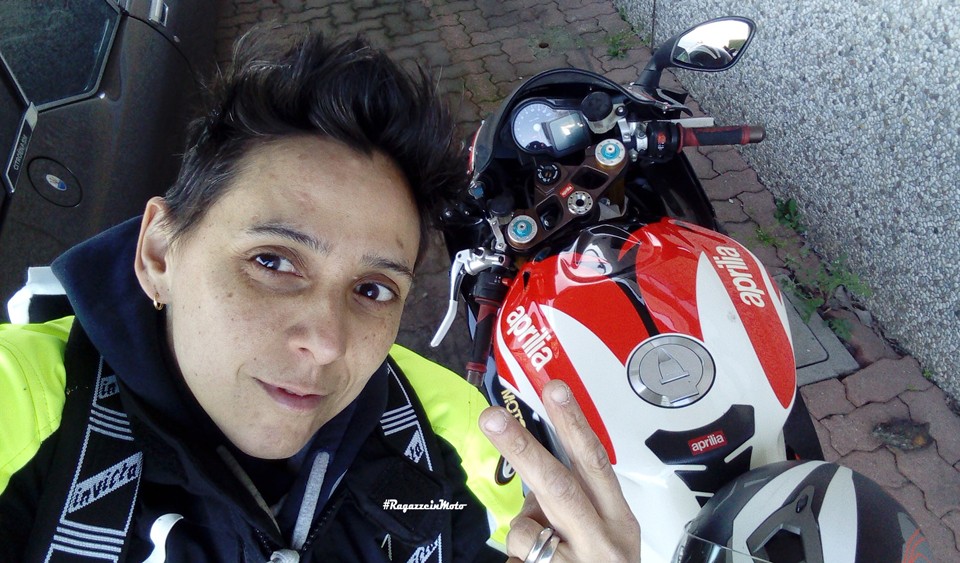 cristina_ragazze_in_moto