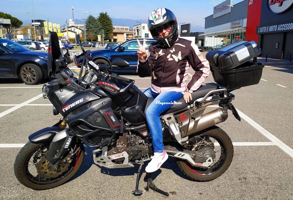 donatella_ragazze_in_moto