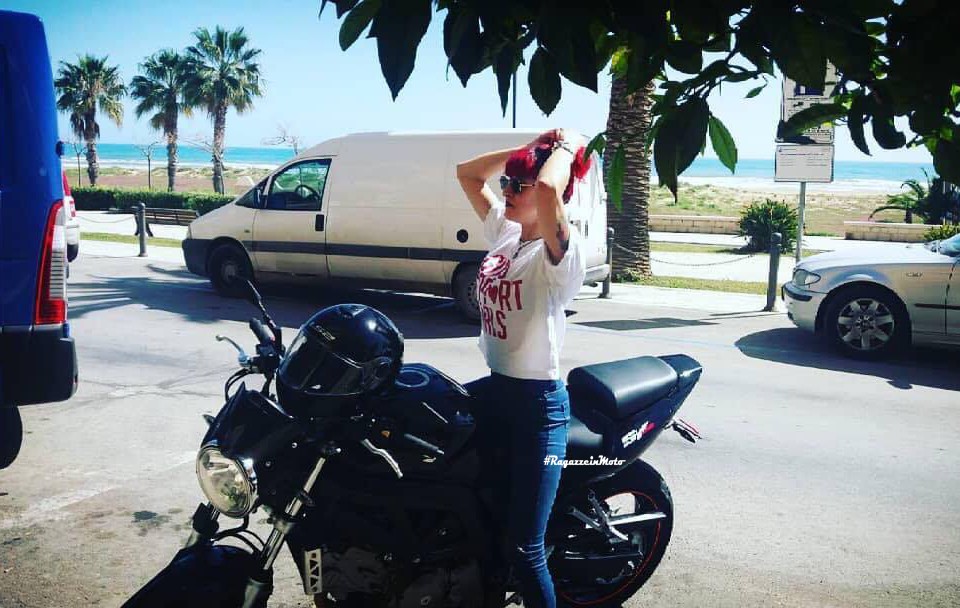 fabiana_ragazze_in-moto