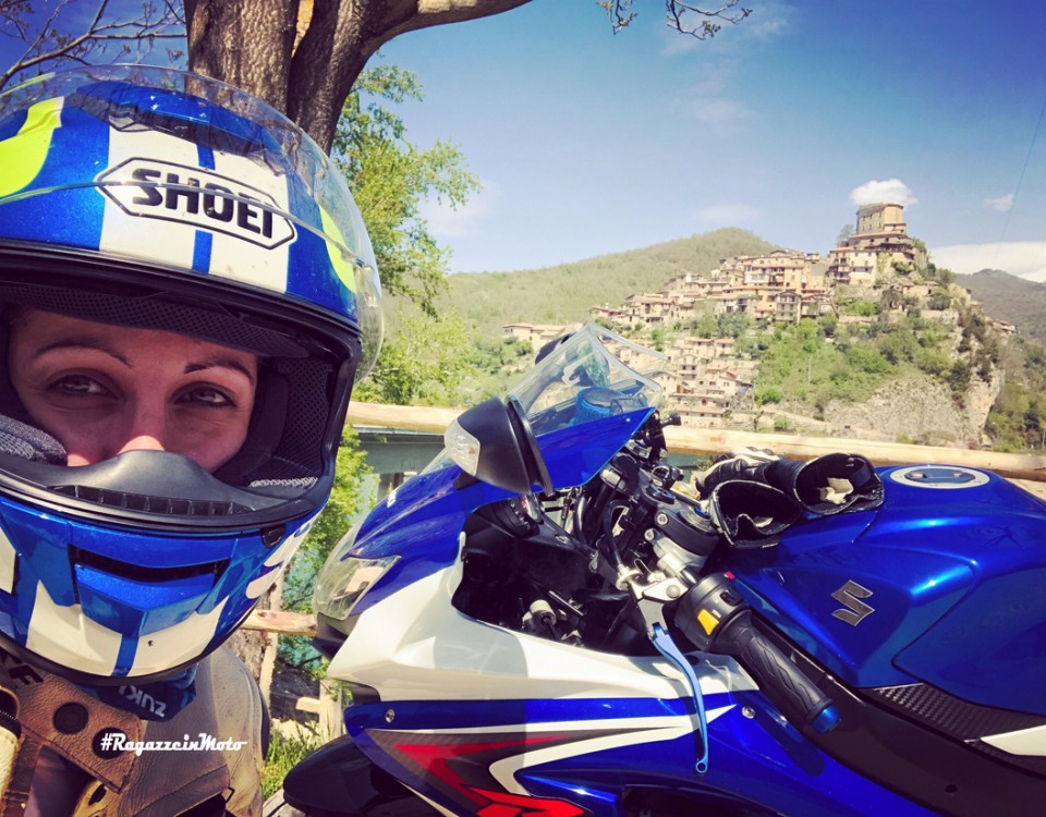 Silvia_ragazze_in_moto