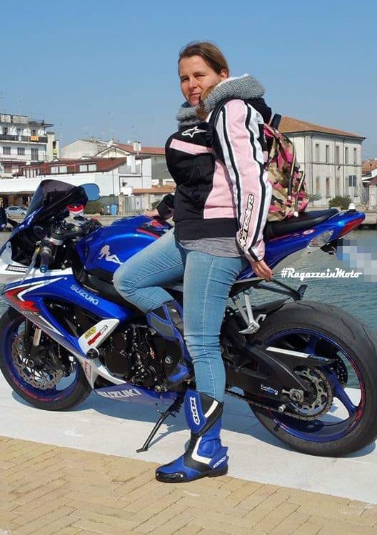 alessandra_ragazze_in_moto