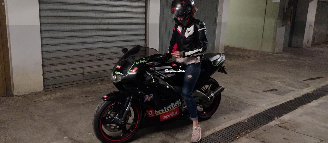 dalila_ragazze_in_moto