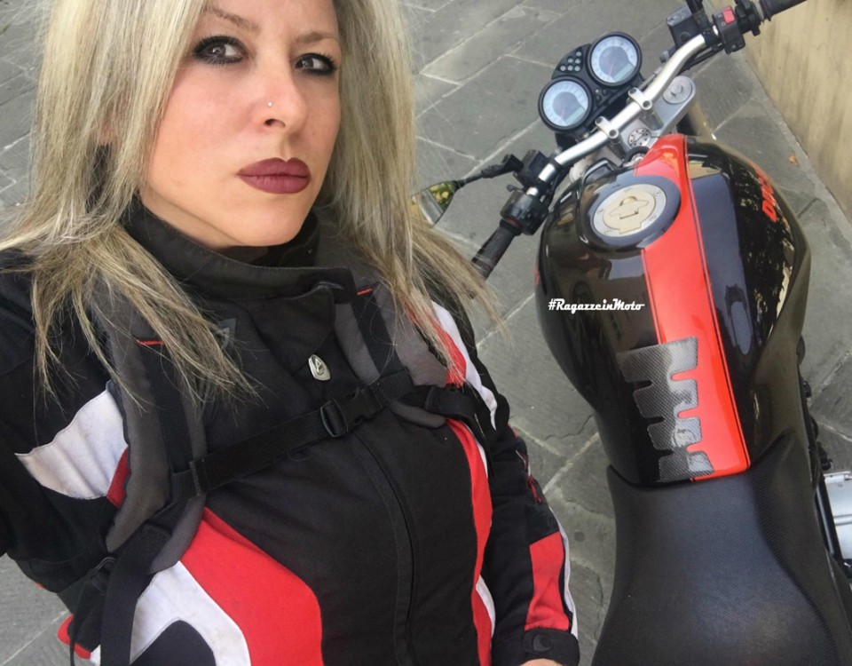 tamara_ragazze_in_moto