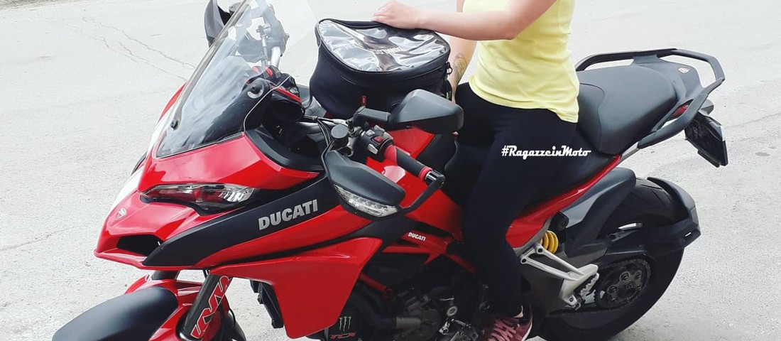 angelica_ragazze_in_moto