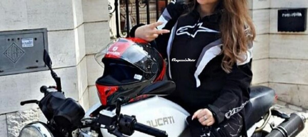 nadia_ragazze_in_moto