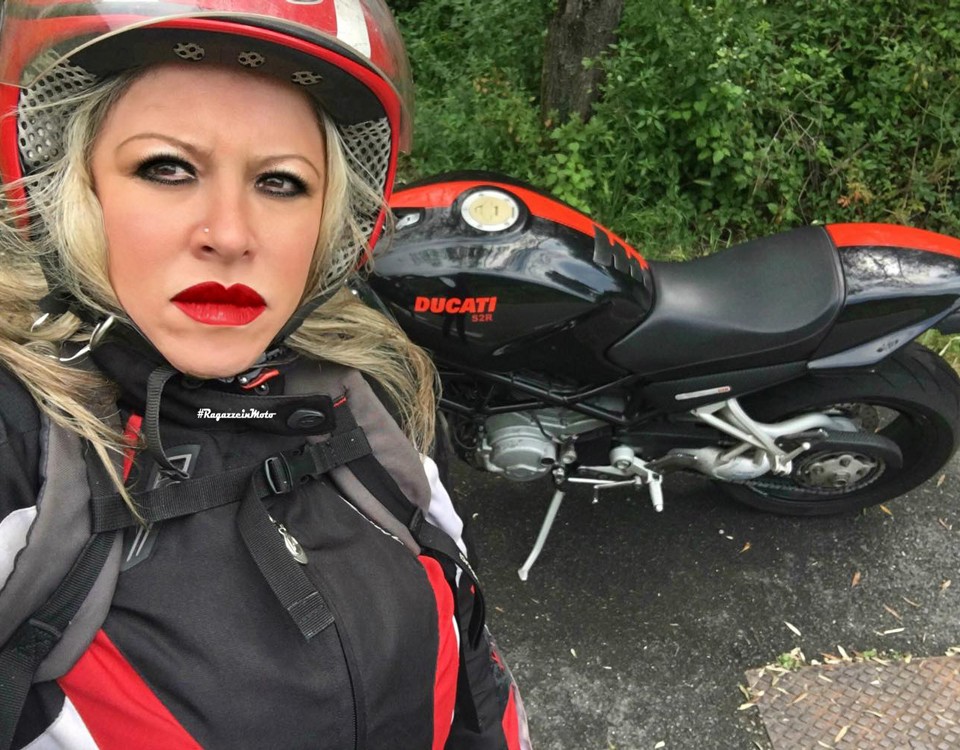 tamara_ragazze_in_moto