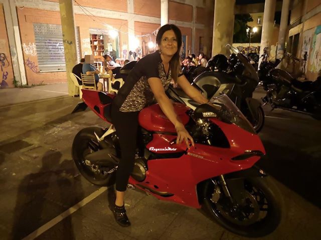 angela_ragazze-in_moto