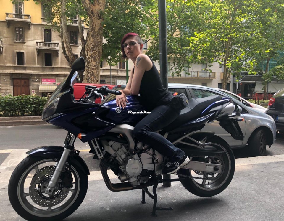 margherita_ragazze_in_moto