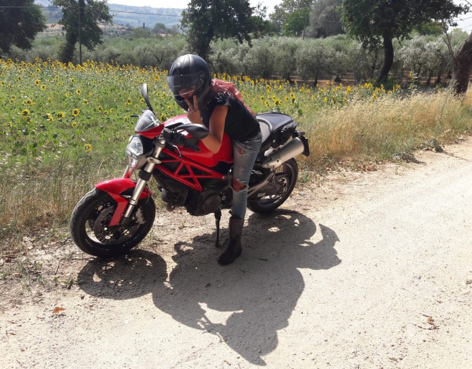 stefania_ragazze_in_moto