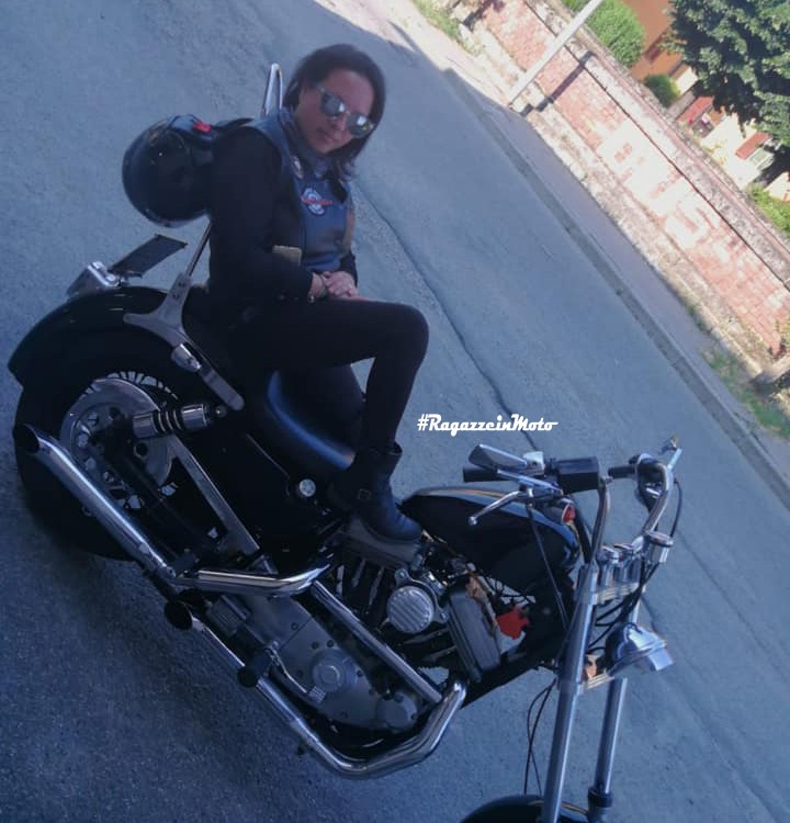 vanessa_ragazze_in_moto