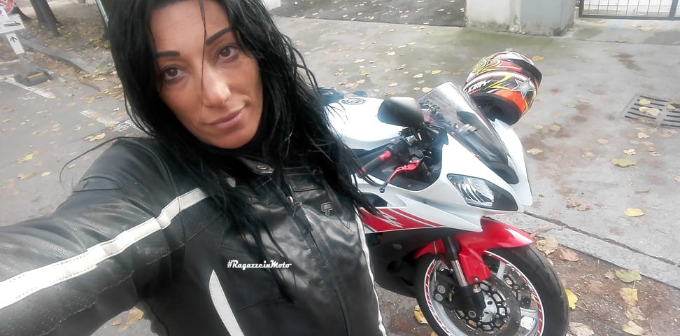 angy_ragazze_in_moto