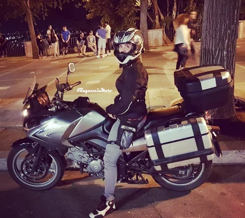 catia_ragazze_in_moto