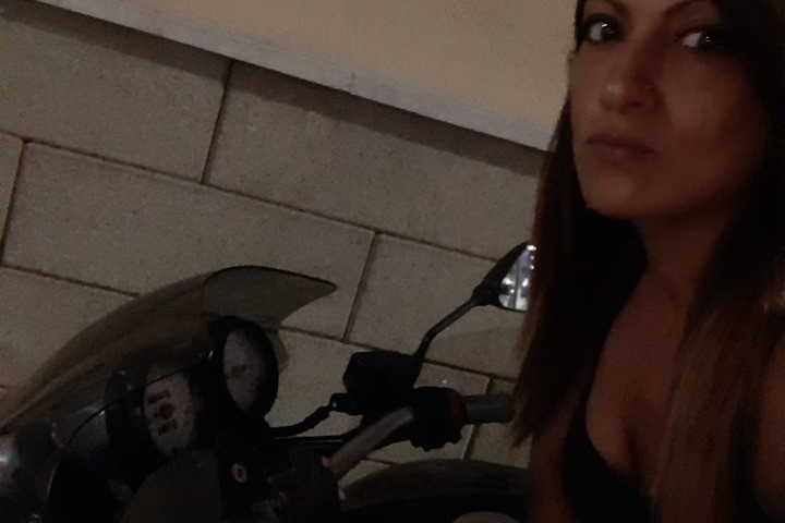 cattlaya_ragazze_in-moto