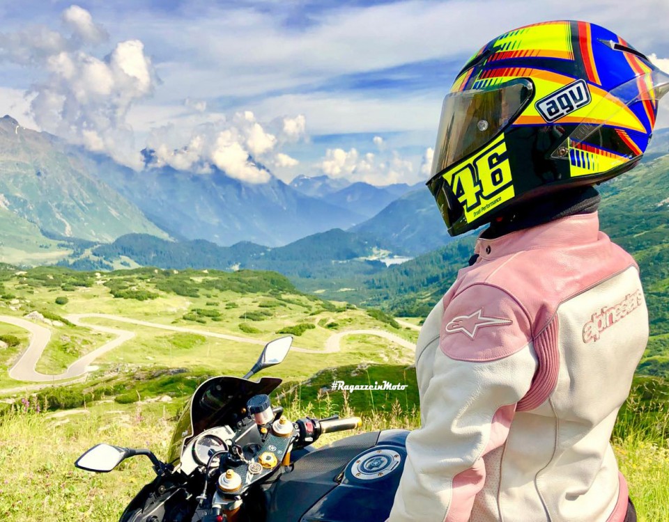 elisa_ragazze_in_moto