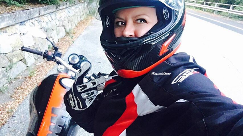 tamara_ragazze_in_moto