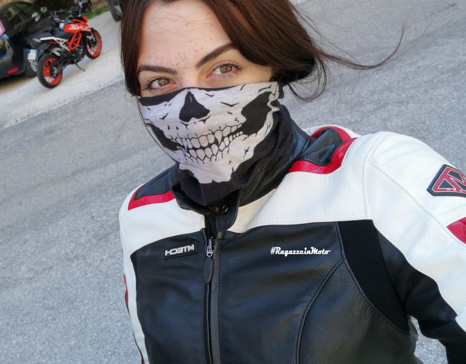 emily_ragazze_in_moto