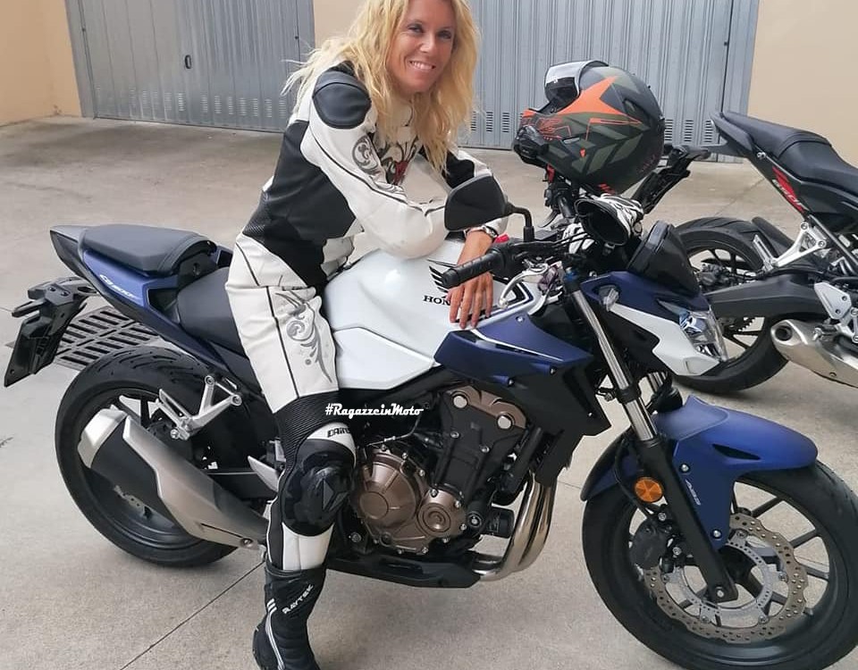 rita_ragazze_in_moto