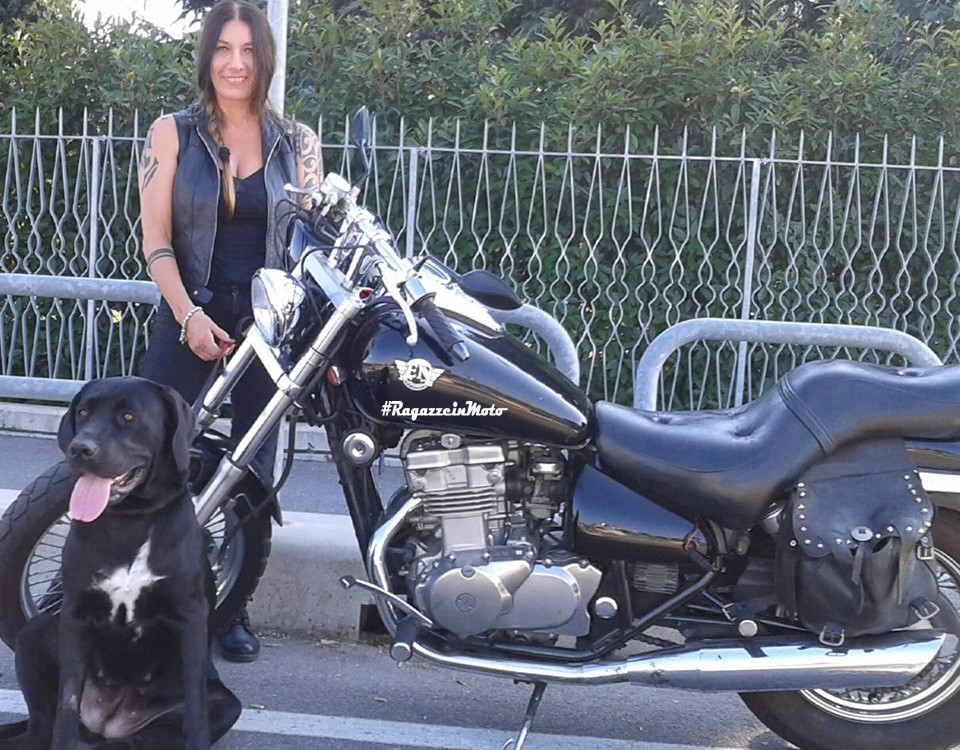 rita_ragazze_in_moto