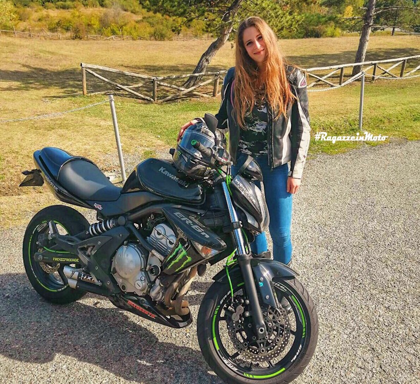 sofia_ragazze_in_moto