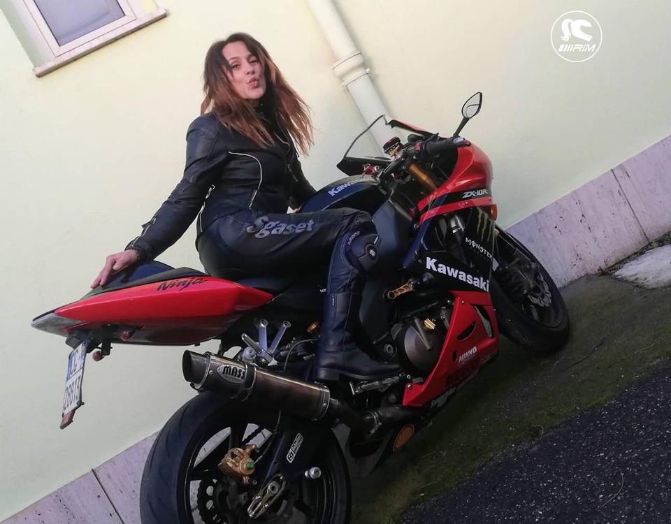 ketty_ragazze_in_moto