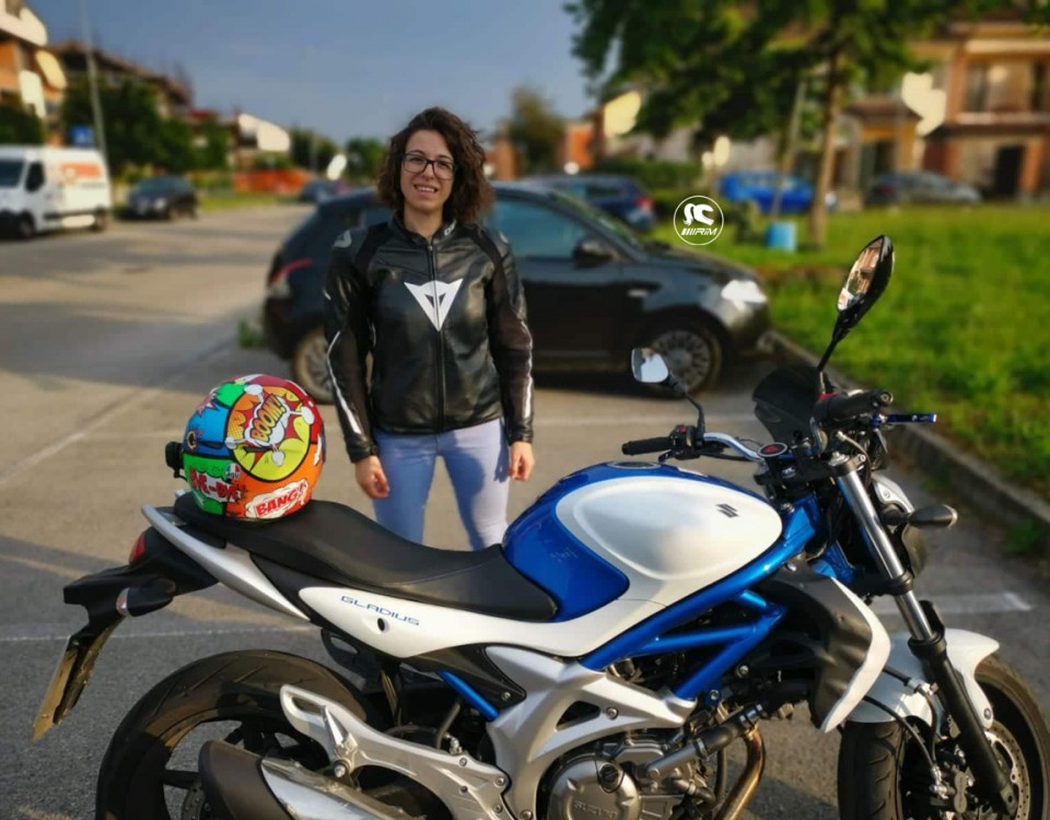 federica_ragazze_in_moto