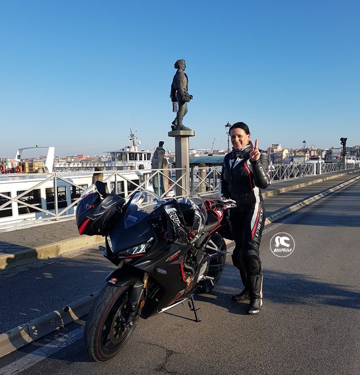 bozena_ragazze_in-moto