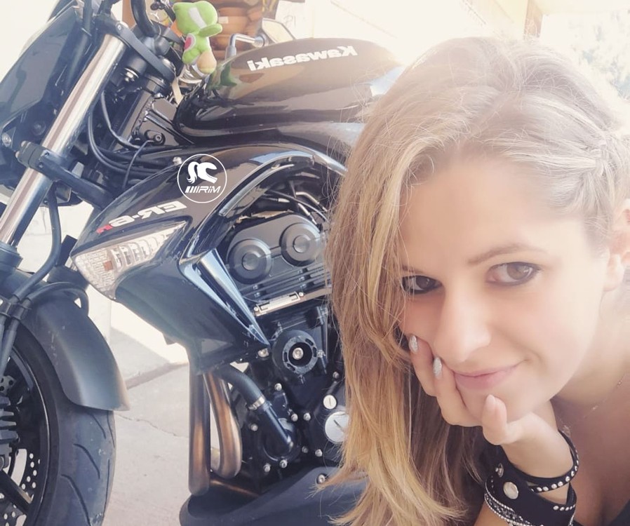 linda_ragazze_in_moto