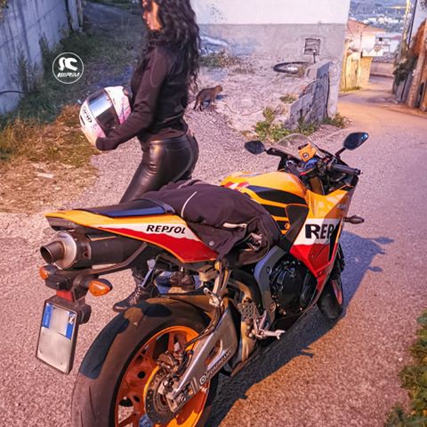 silvia_ragazze_in_moto