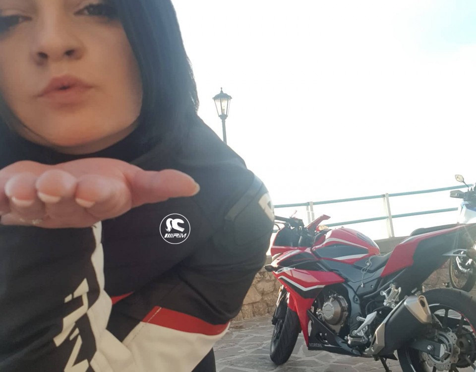 alexandra_ragazze_in_moto