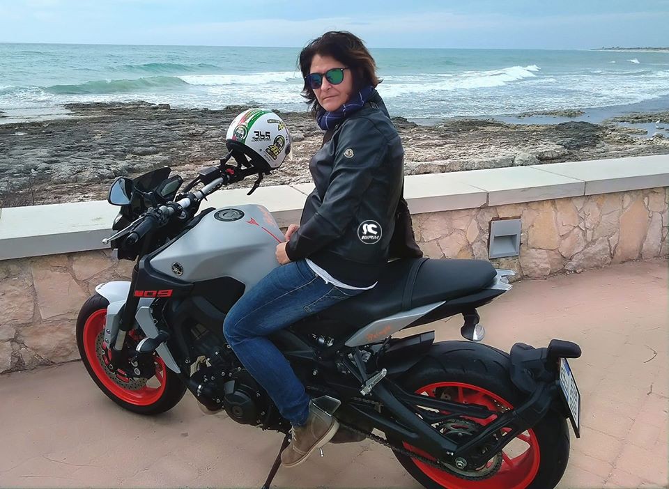 patrizia_ragazze-in_moto