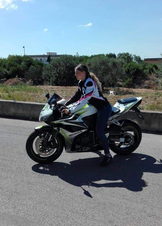 alessia_ragazze_in_moto