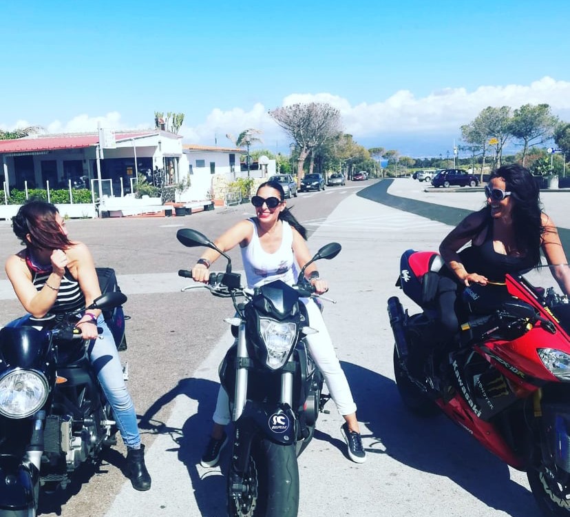 cetty_ragazze_in_moto