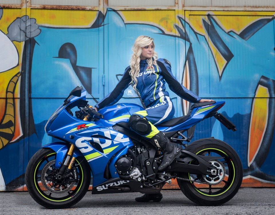 giulia_ragazze_in_moto