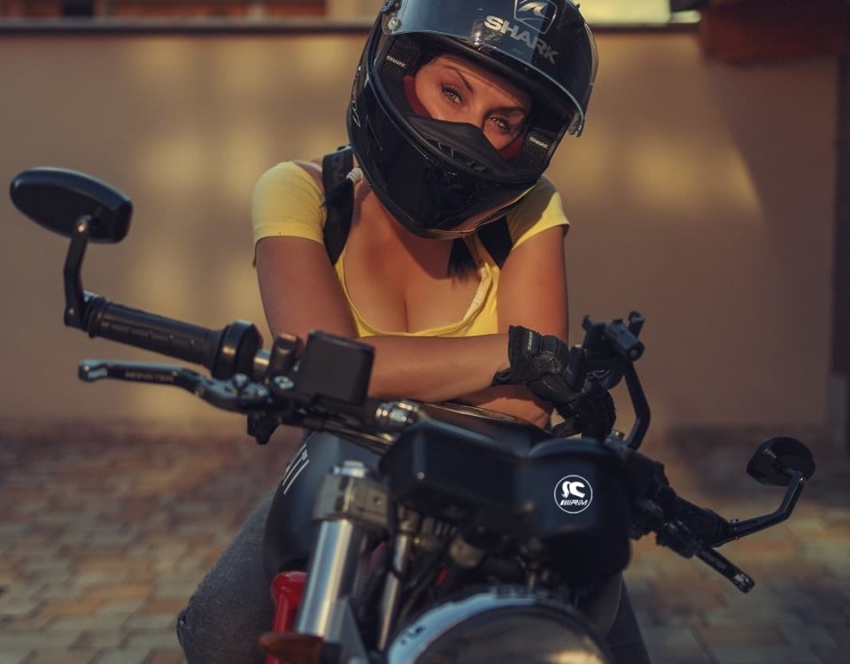 rimma_ragazze_in_moto