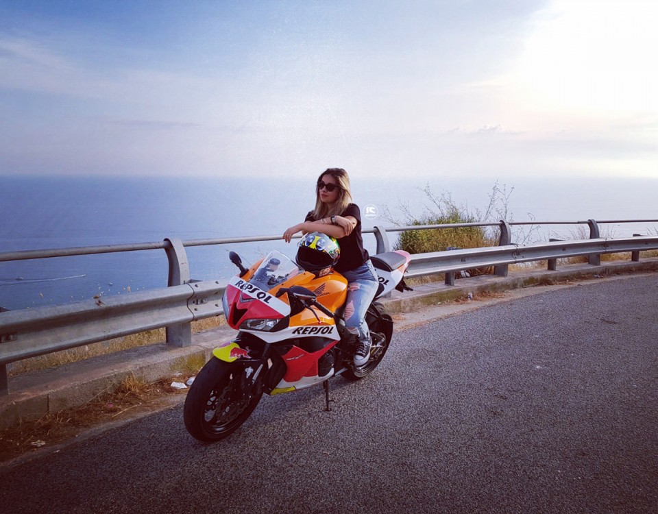 sabrina_ragazze_in_moto