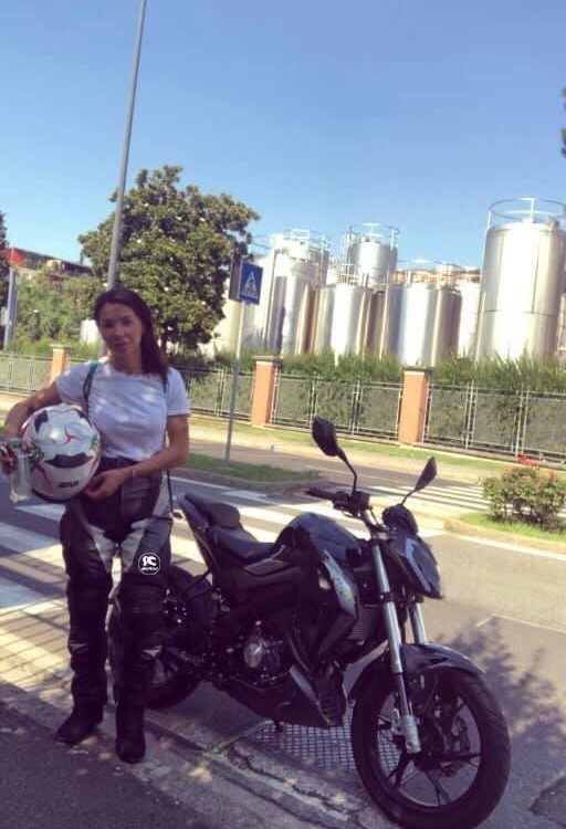 tania_ragazze_in_moto