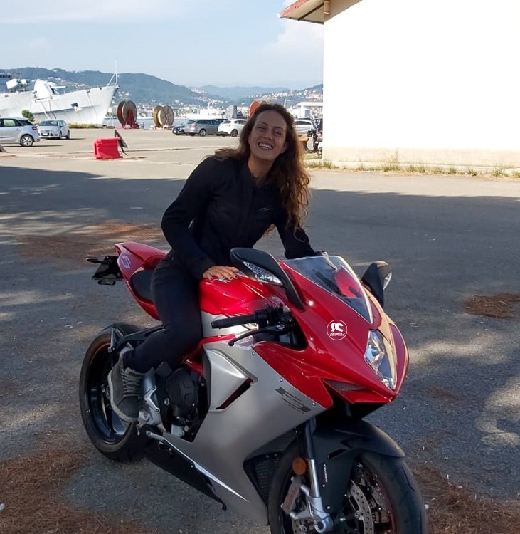 antonella_ragazze_in_moto